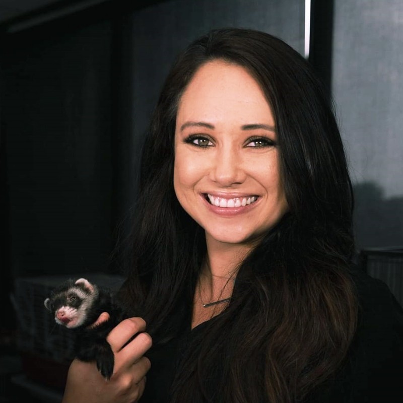 Ashley Arenivar is a volunteer at OJT